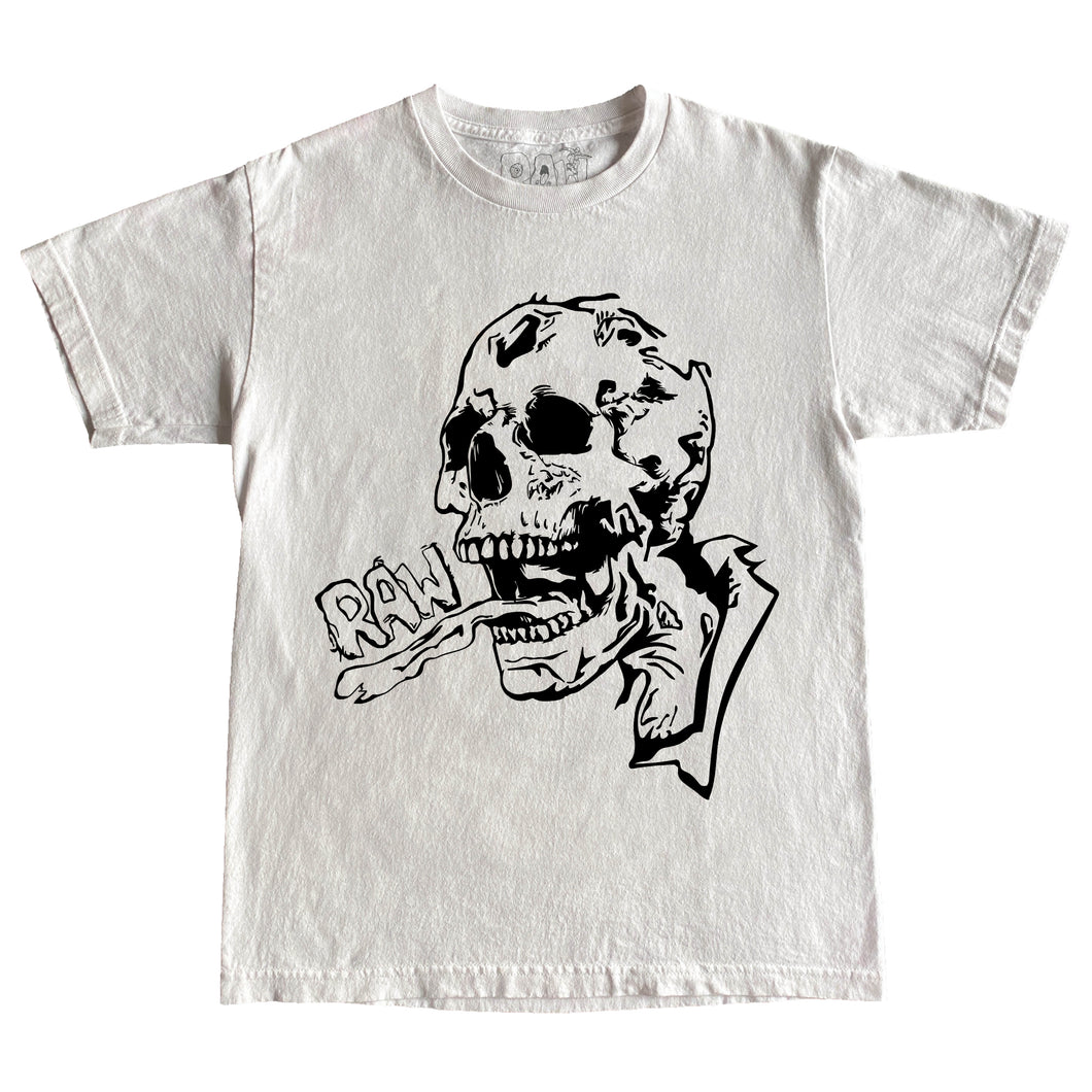 WHITE SKULL TEE